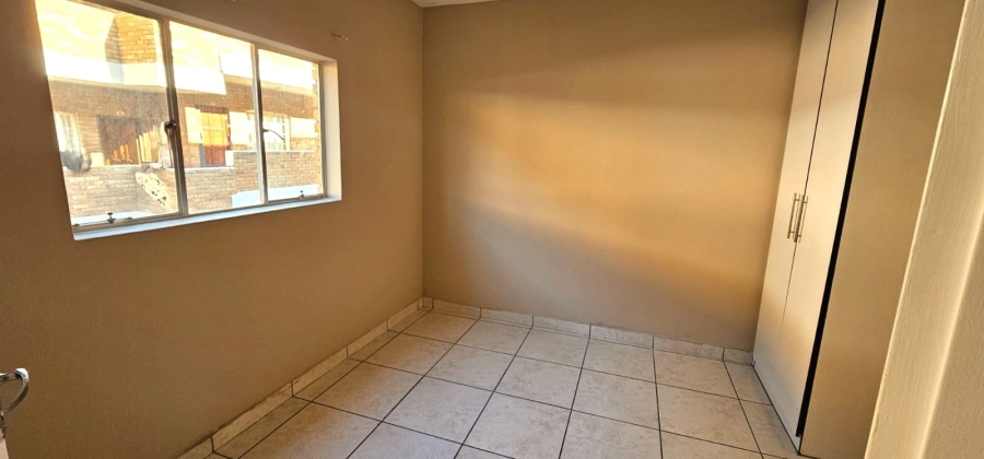 To Let 3 Bedroom Property for Rent in Rustenburg Central North West